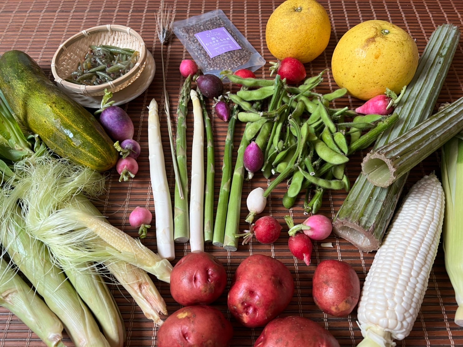 ベジバルーン【2022年6月（水無月）芒種の候　梅雨を乗りきれ元気いっぱい野菜たち】を発送しました。
